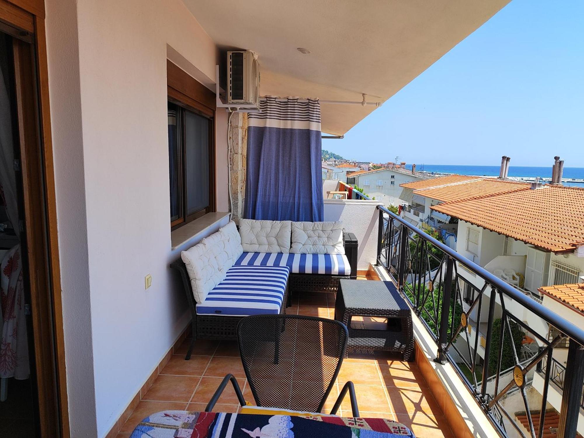 Navy Blue Apartment Неа Скиони Екстериор снимка